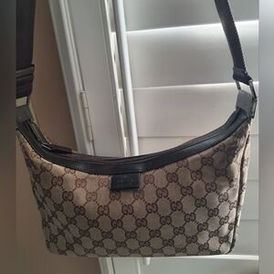 Vintage Gucci Boat Pochette Bag